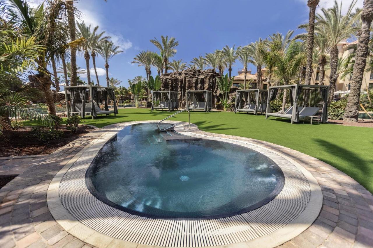 Lopesan Costa Meloneras Resort & Spa Esterno foto The swimming pool at the hotel