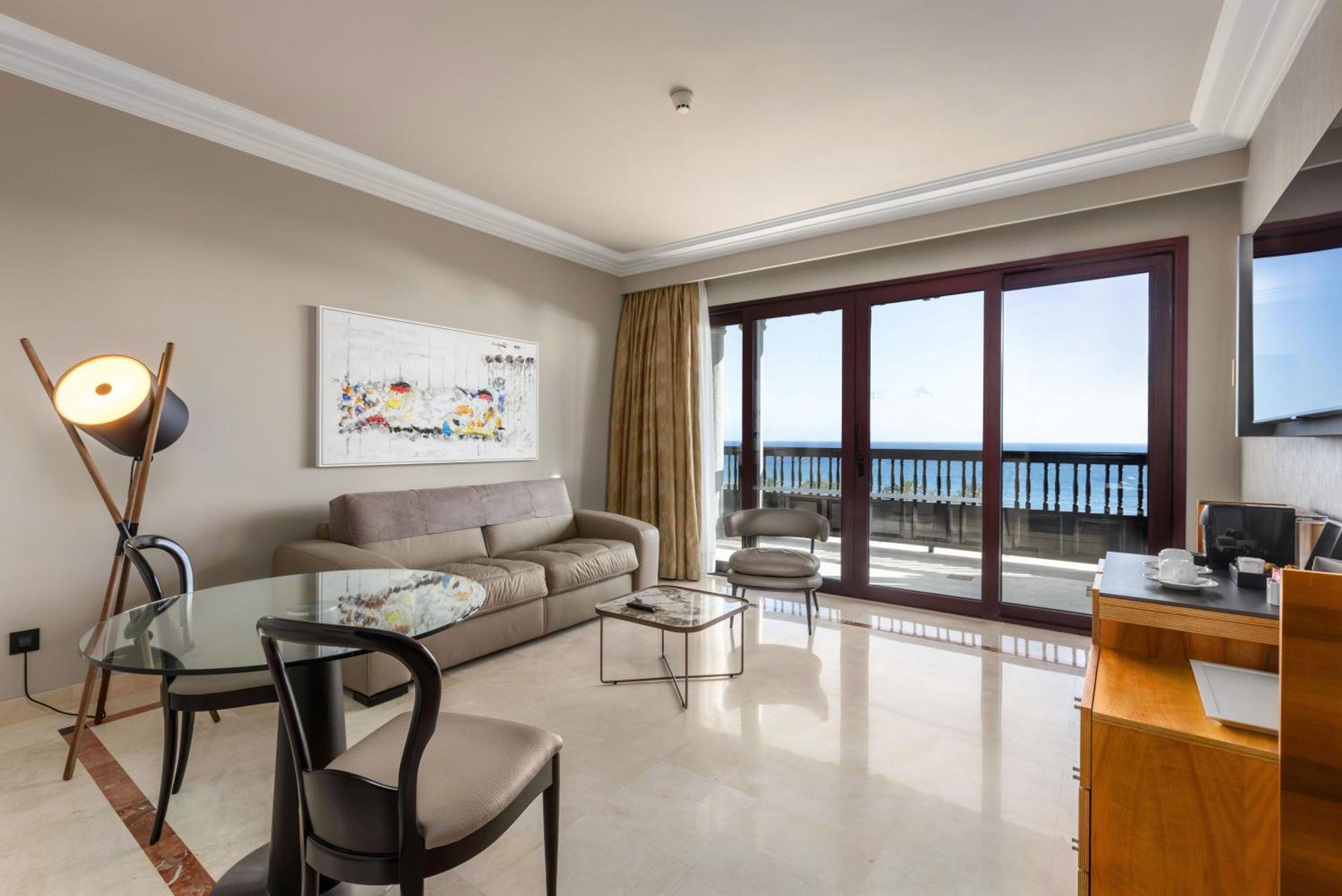 Lopesan Costa Meloneras Resort & Spa Camera foto A living room